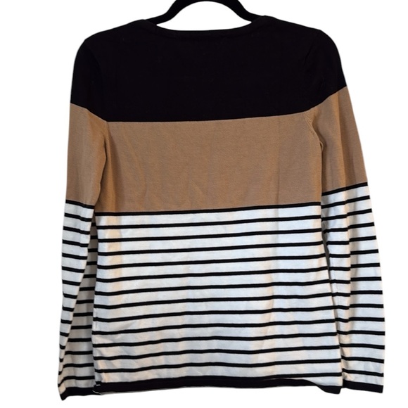 ๐ค Tommy Hilfiger Boat Neck Lightweight Sweater - Picture 5 of 5